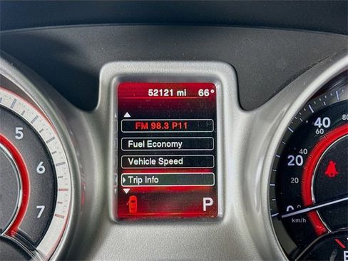 Used 2019 Dodge Journey SE w/ Connectivity Group image 12