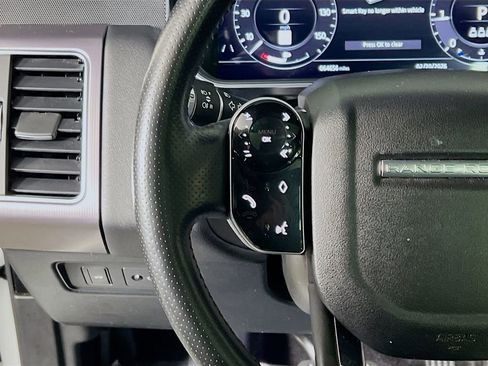 Used 2018 Land Rover Range Rover Sport HSE image 10