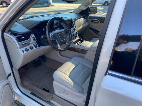 Used 2015 GMC Yukon XL Denali w/ Touring Package image 13