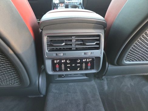 Used 2023 Audi SQ8 Prestige w/ Prestige Package image 25
