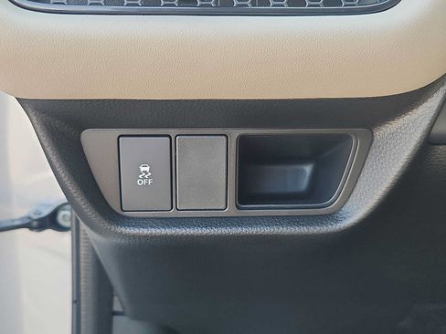 Certified 2026 Honda HR-V LX image 22