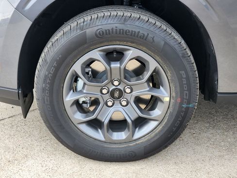 New 2026 Ford Maverick XLT AWD/4WD image 12