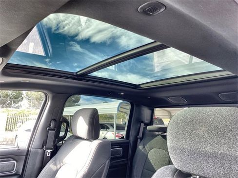 Used 2019 RAM 1500 Big Horn image 10