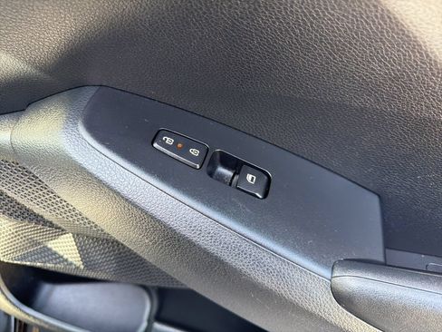Used 2026 Kia Seltos LX FWD image 14