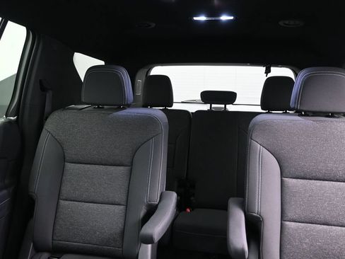 Certified 2026 Chevrolet Traverse LT FWD image 16