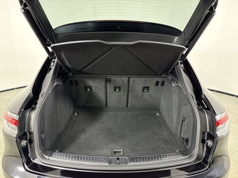 Certified 2024 Porsche Macan w/ Premium Plus Package AWD/4WD image 20