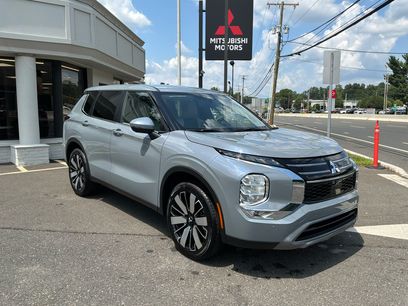New 2026 Mitsubishi Outlander SE