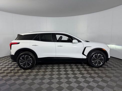 Used 2024 Chevrolet Blazer EV LT AWD/4WD image 7