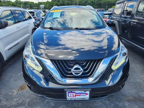 Used 2015 Nissan Murano Platinum w/ Cargo Package AWD/4WD image 2