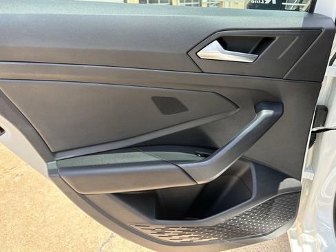 Used 2019 Volkswagen Jetta R-Line FWD image 20