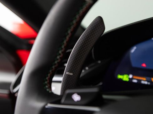 Certified 2022 Ferrari SF90 Spider image 88