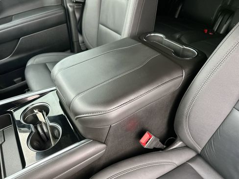 Certified 2025 Chevrolet Tahoe LT image 20