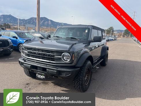Used 2023 Ford Bronco 4-Door image 3