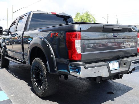 Used 2020 Ford F250 XL w/ STX Appearance Package AWD/4WD image 3