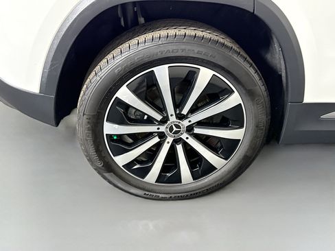 Used 2022 Mercedes-Benz GLA 250 4MATIC image 33