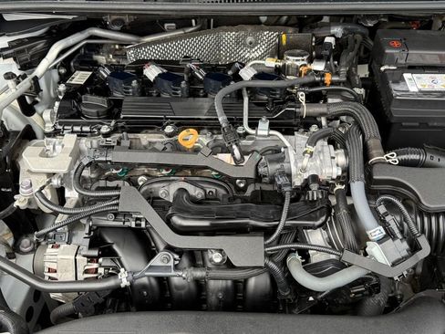 Certified 2024 Toyota Corolla LE image 32