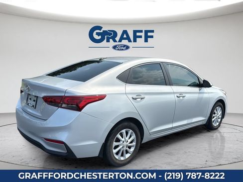 Used 2021 Hyundai Accent SEL FWD image 7