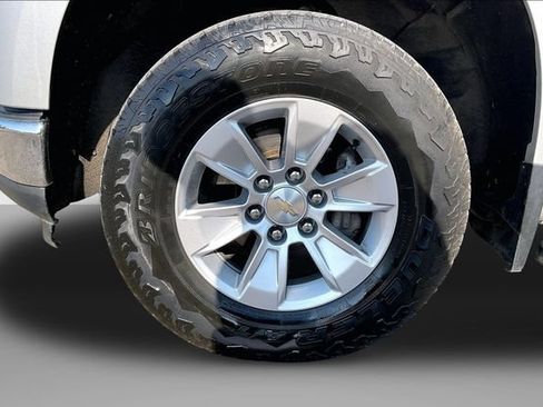 Used 2020 Chevrolet Silverado 1500 LT w/ All-Star Edition AWD/4WD image 9