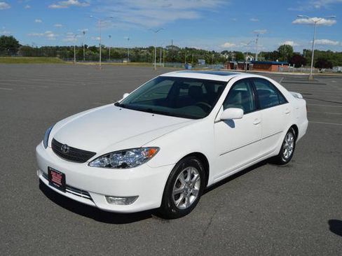 Used 2006 Toyota Camry XLE FWD image 48