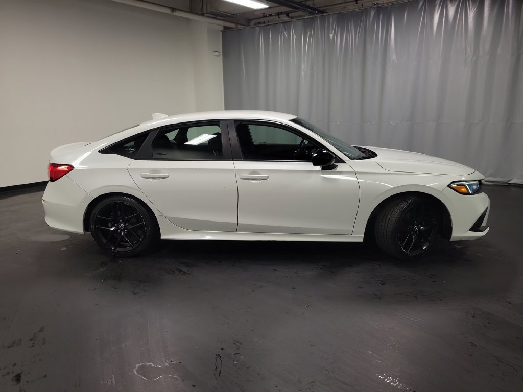 Used 2022 Honda Civic Sport image 9