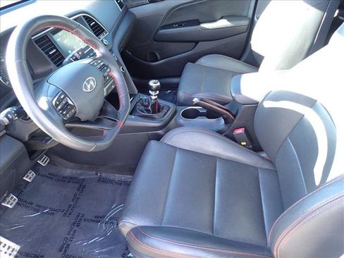 Used 2018 Hyundai Elantra Sport w/ Cargo Package FWD image 9