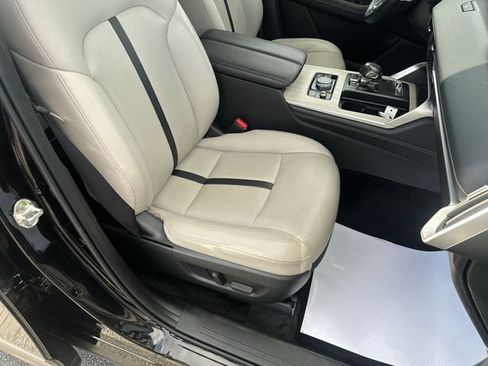 Used 2024 MAZDA CX-90 Plug-In Hybrid w/ Preferred AWD/4WD image 28