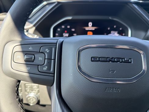 New 2026 GMC Sierra 2500 Denali Ultimate AWD/4WD image 28