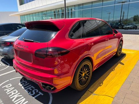 Used 2016 Porsche Cayenne GTS AWD/4WD image 7