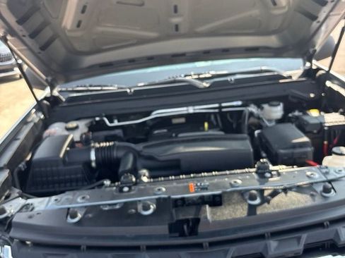 Used 2022 Chevrolet Colorado W/T RWD image 30