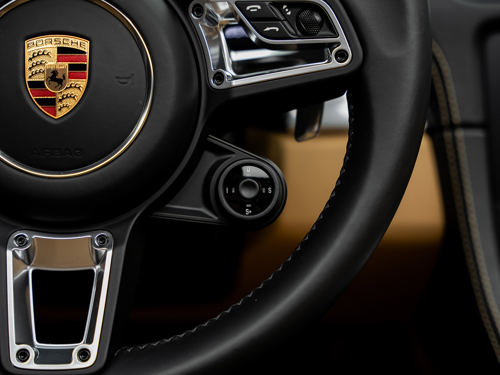 Used 2022 Porsche 718 Boxster RWD image 40