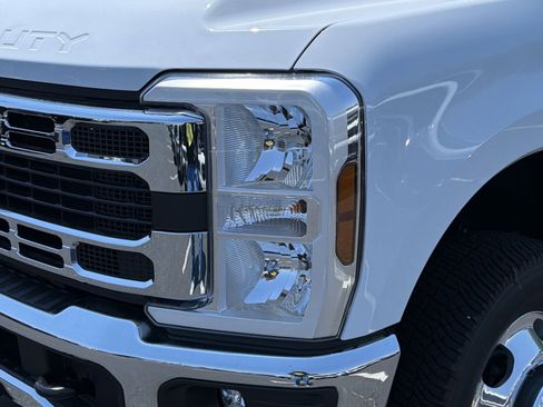 New 2026 Ford F350 XLT AWD/4WD image 13