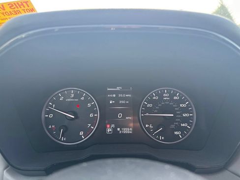 Used 2025 Subaru Outback Premium AWD/4WD image 10