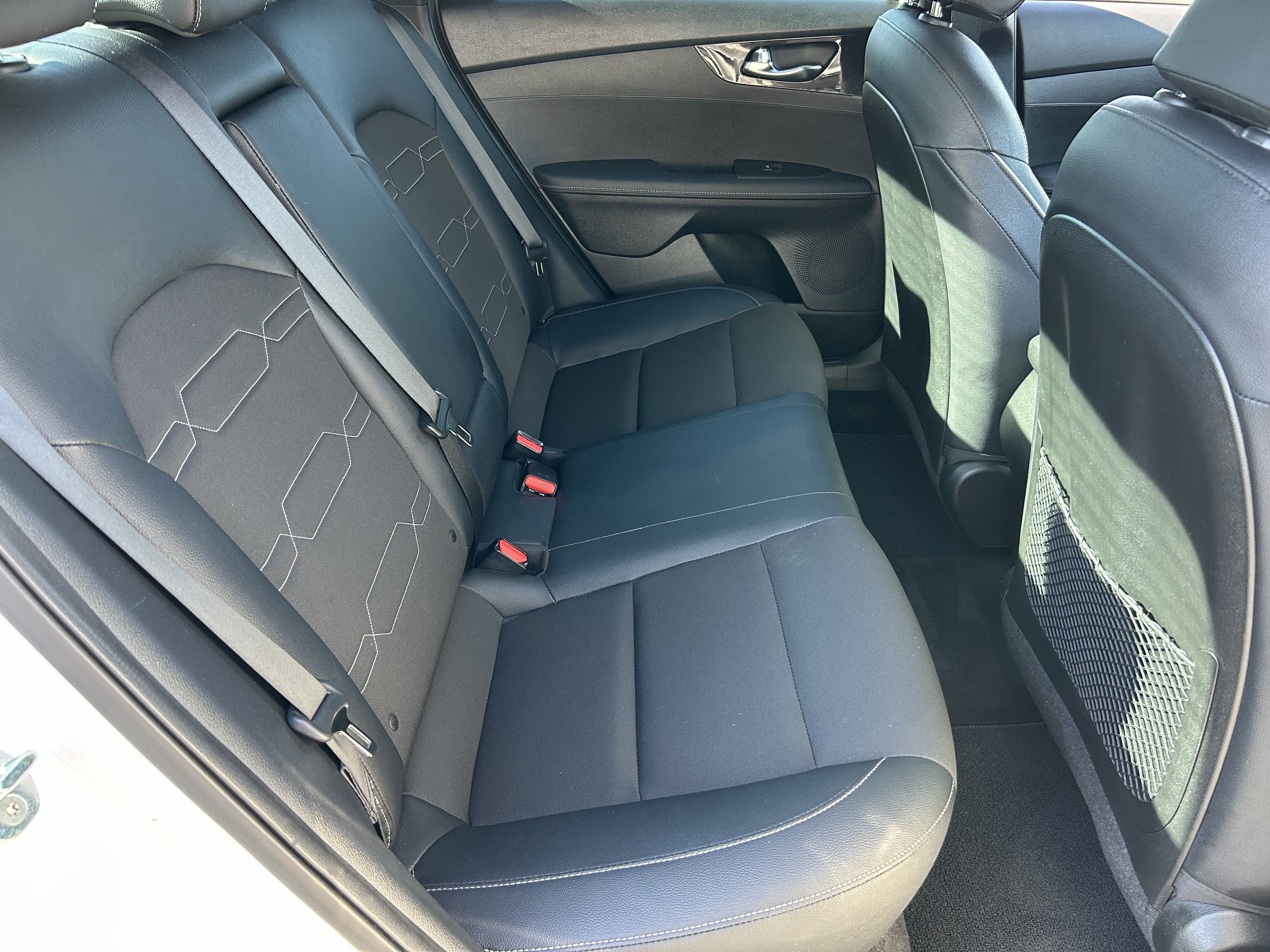 Used 2023 Kia Forte GT-Line w/ GT-Line Premium Package FWD image 11