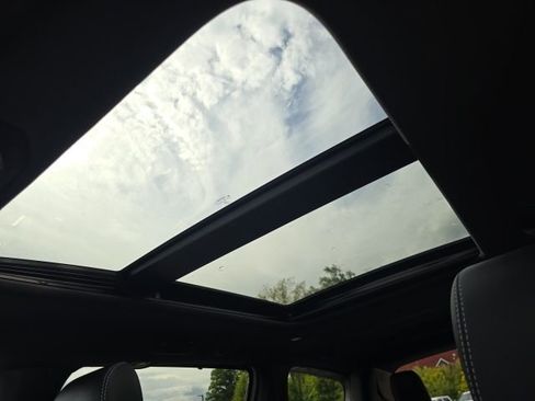 New 2026 Chrysler Pacifica Select image 26