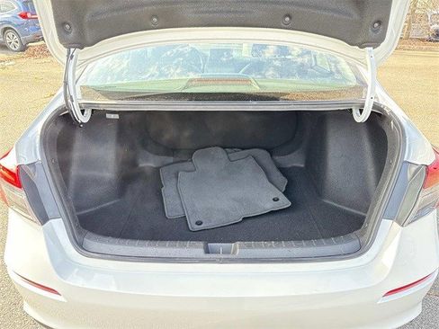 Used 2024 Honda Civic Sport image 12