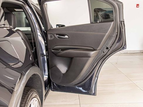 Used 2022 Cadillac XT4 Sport image 40