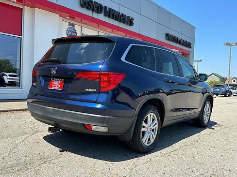 Used 2016 Honda Pilot LX image 5