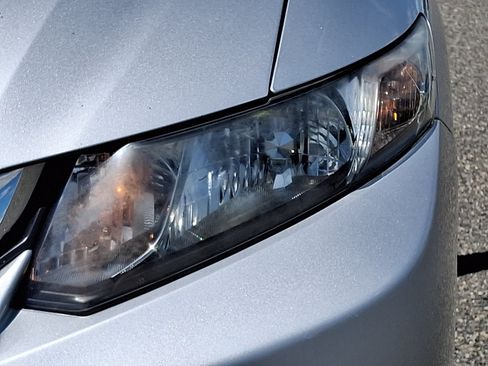 Used 2014 Honda Civic LX image 10