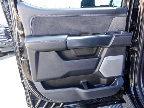 Used 2025 Ford F450 Platinum AWD/4WD image 28