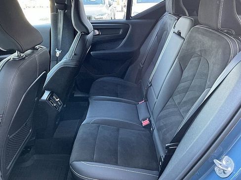 Certified 2023 Volvo XC40 Recharge Ultimate image 14