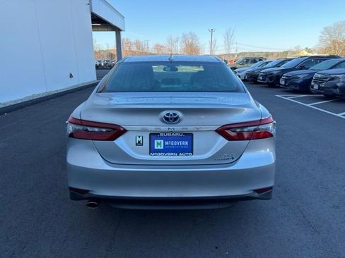 Used 2023 Toyota Camry XLE w/ Navigation Package FWD image 7