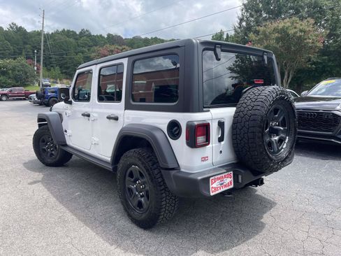Used 2024 Jeep Wrangler Unlimited Sport AWD/4WD image 24