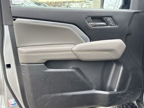 Certified 2024 Chevrolet Colorado ZR2 w/ ZR2 Convenience Package III image 21