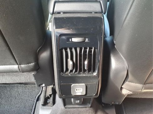 Used 2024 Jeep Compass Latitude AWD/4WD image 30