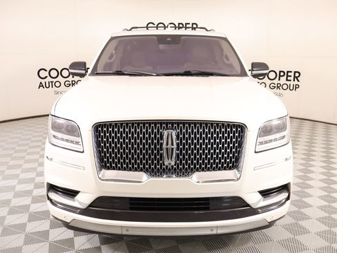 Used 2019 Lincoln Navigator Reserve AWD/4WD image 10