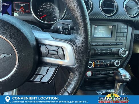 Used 2016 Ford Mustang Convertible RWD image 31