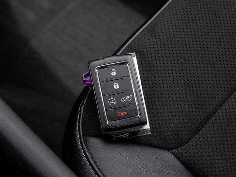 Used 2023 Jeep Grand Cherokee Altitude image 69