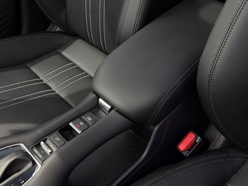 Used 2027 Honda HR-V EX-L image 13