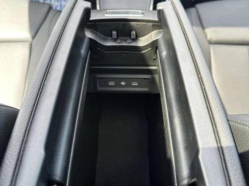 Used 2026 Mercedes-Benz GLA 250 4MATIC image 37
