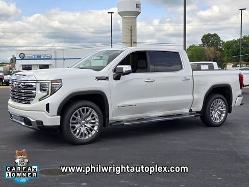 Used 2023 Chevrolet Silverado 1500 W/T w/ Trailering Package AWD/4WD image 7